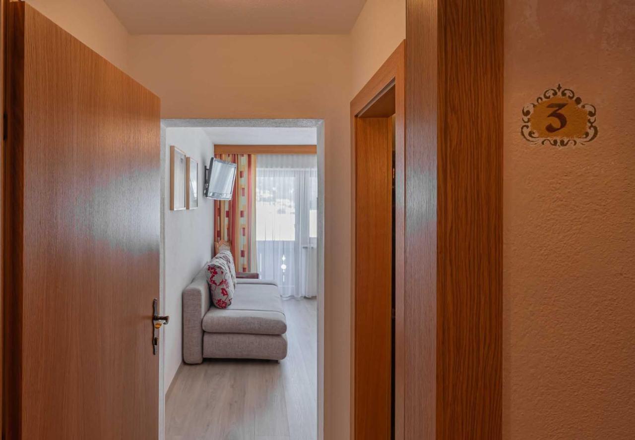 Pension Bartlhof Lermoos Extérieur photo
